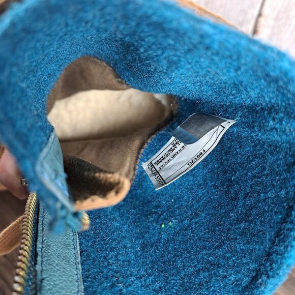 UGG Fabrice Chestnut Block Heel Lace Up Wool Lined Boots Women's Sz 6.5 (GUC) - Picture 8 of 9